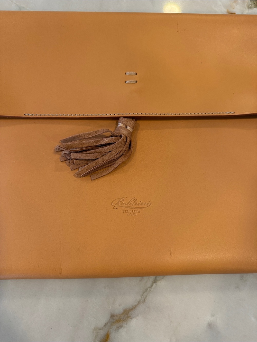Like New Boldrini Selleria Italian Tan Leather Envelope Tassel Clutch